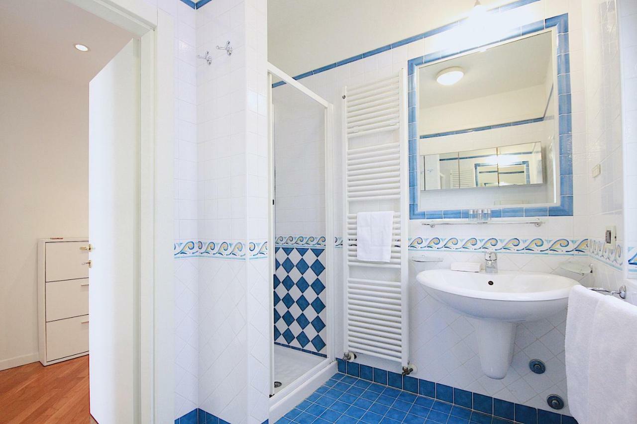 Bianco Apartment เวโรนา ภายนอก รูปภาพ