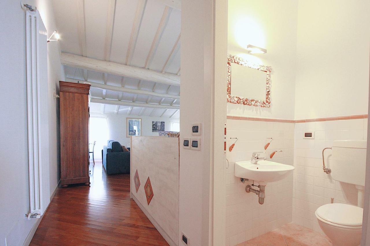 Bianco Apartment เวโรนา ภายนอก รูปภาพ